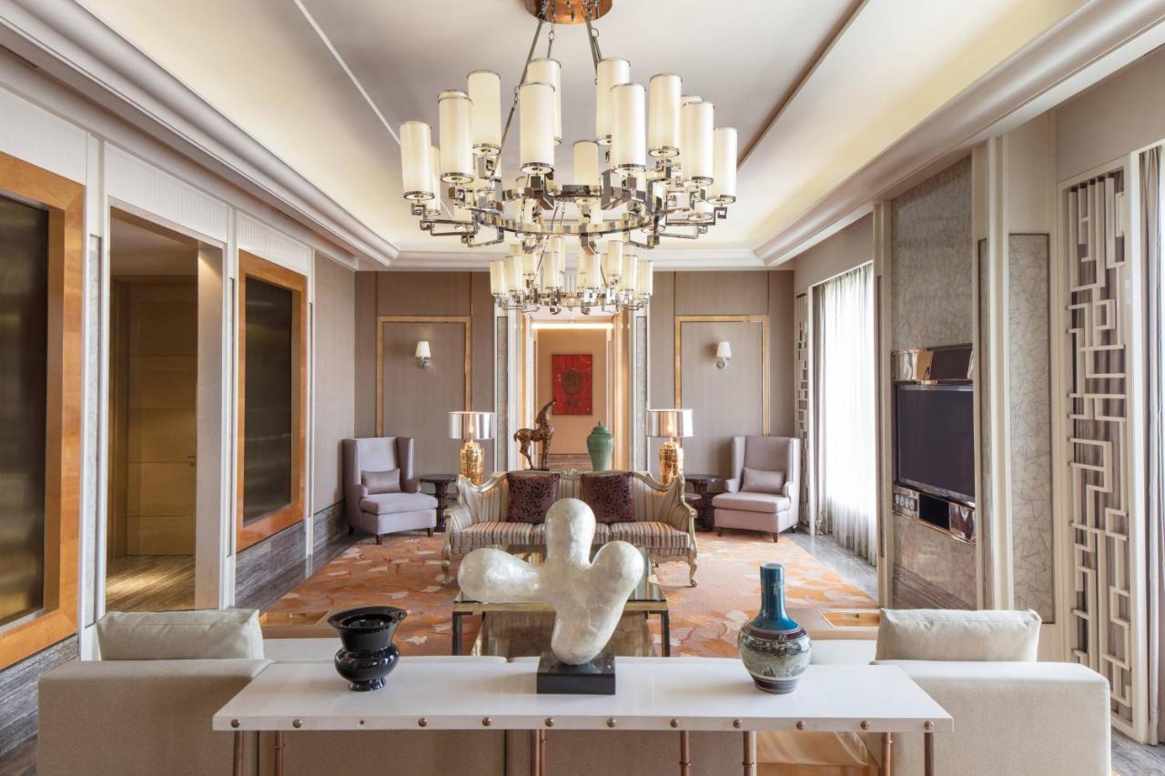 Sheraton Zhongshan Hotel Bagian luar foto