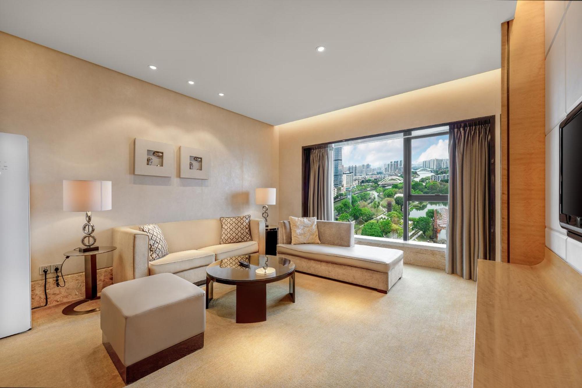 Sheraton Zhongshan Hotel Bagian luar foto