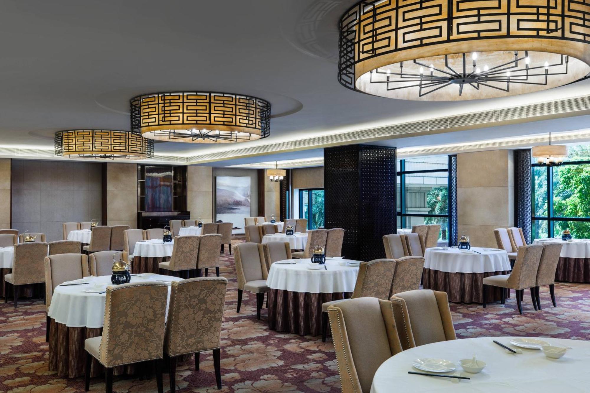 Sheraton Zhongshan Hotel Bagian luar foto
